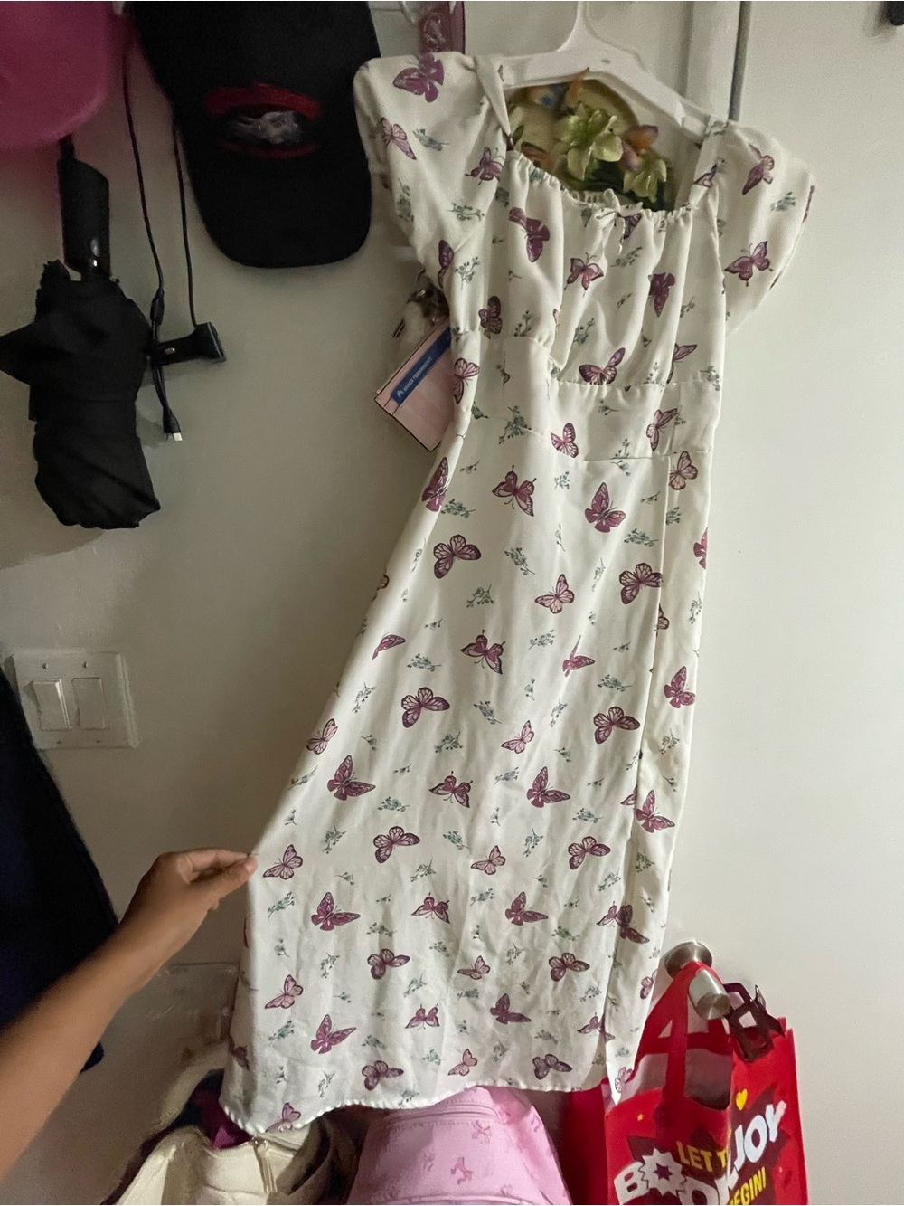 Girls' White Butterfly Print Dress - Brand Unlisted